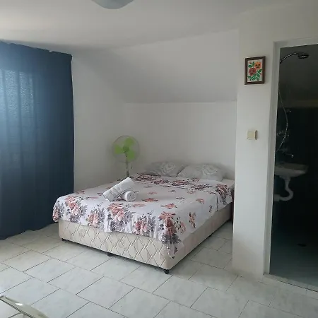 Despina Gæstehus 3*