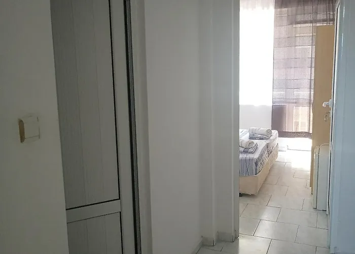 Despina Πανσιόν