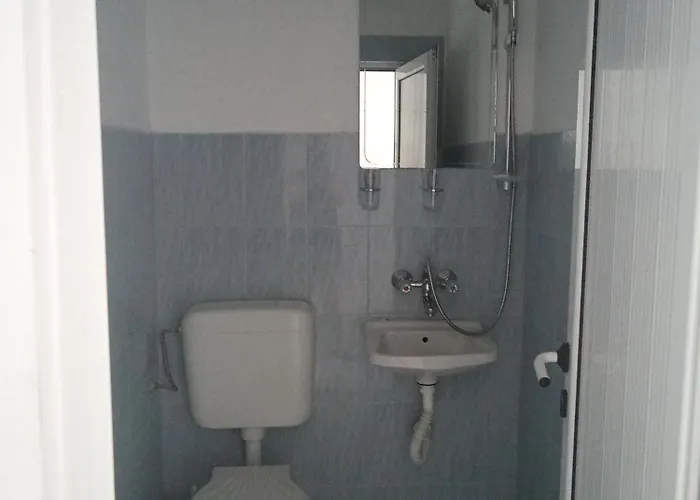 Πανσιόν Despina 3*